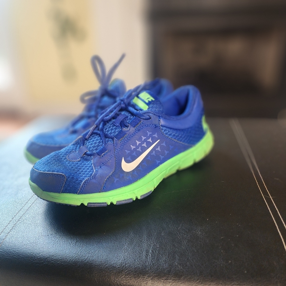 Nike SZ 8